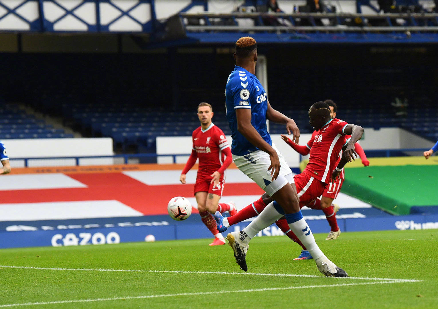 甲球队普遍 甲球队普遍